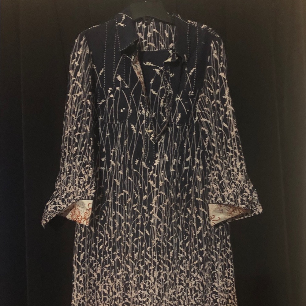 Dress/top - Picture 2 of 3